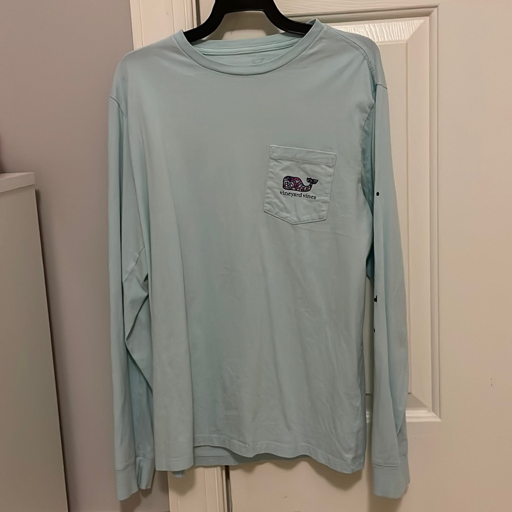Vineyard vines long sleeve shirt